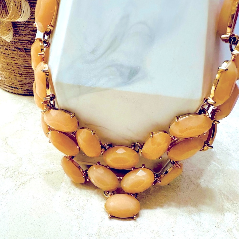 Necklace faux quartz stones gold tone statement necklace 20 inch - Picture 6 of 10
